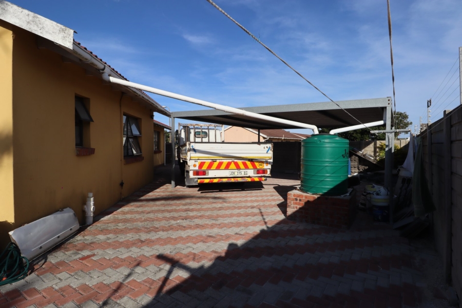 3 Bedroom Property for Sale in Greenshields Park Eastern Cape